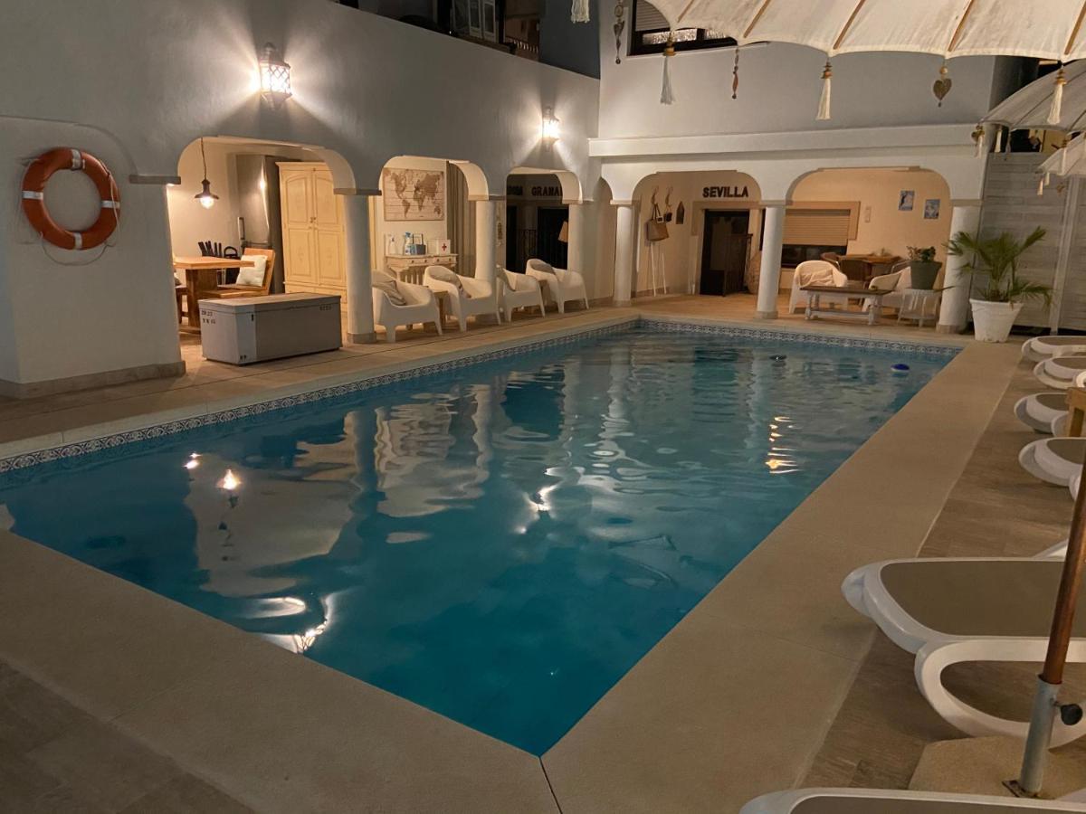 Casa Holandaluzas Marbella Near Beach, With Salt Water Pool And Private Parking מראה חיצוני תמונה